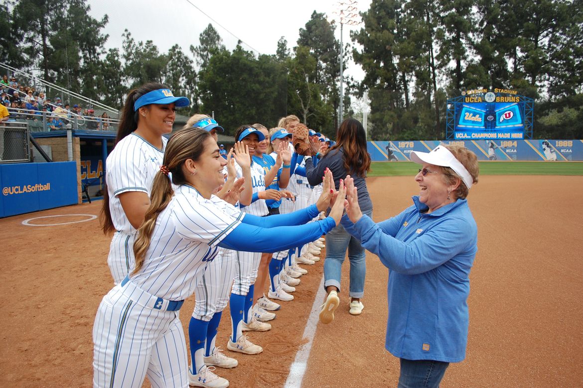 Photo 2019 VIP Softball 1 (1) UCLA