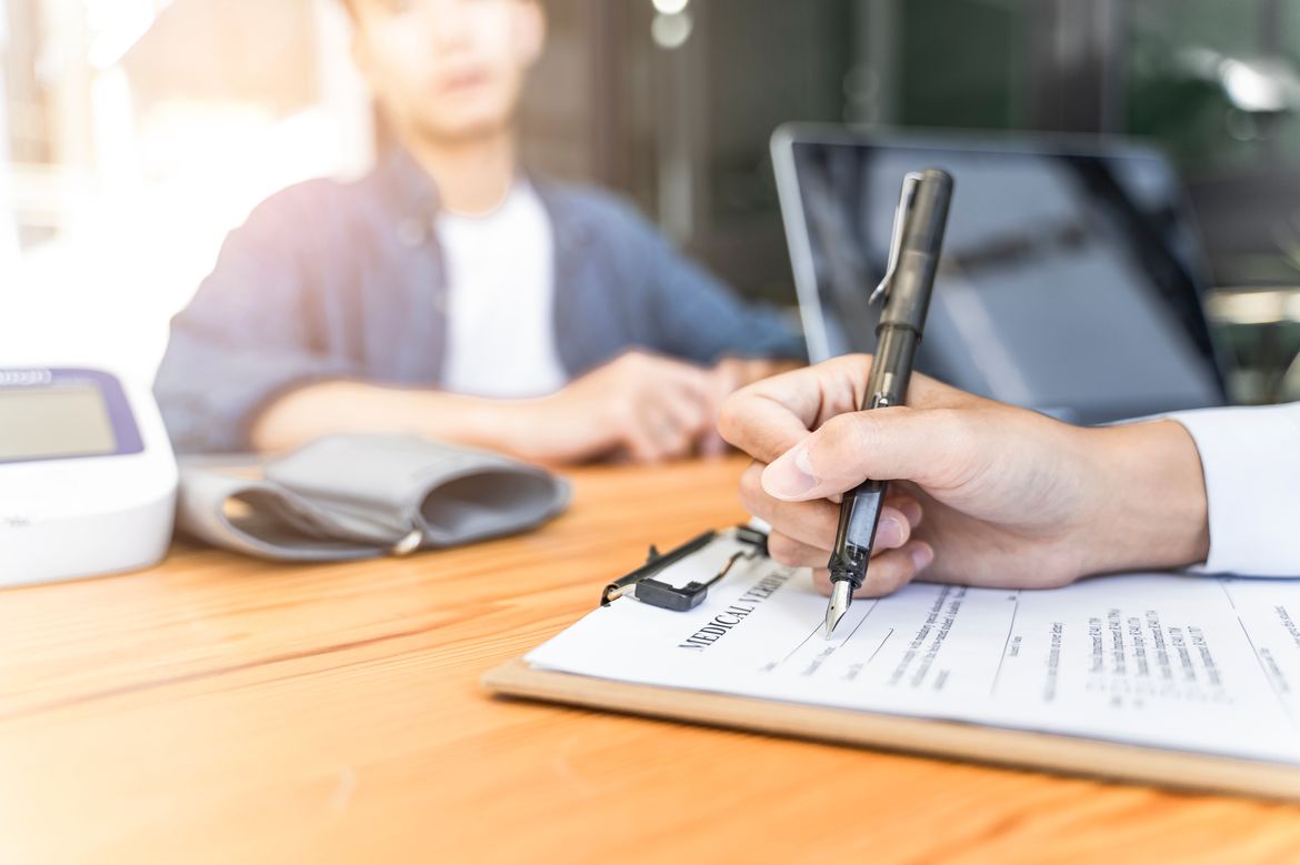 Filling out medical form 
