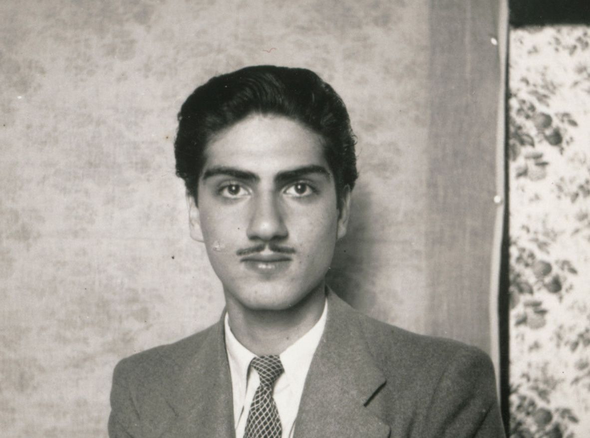 Van Leo self-portrait