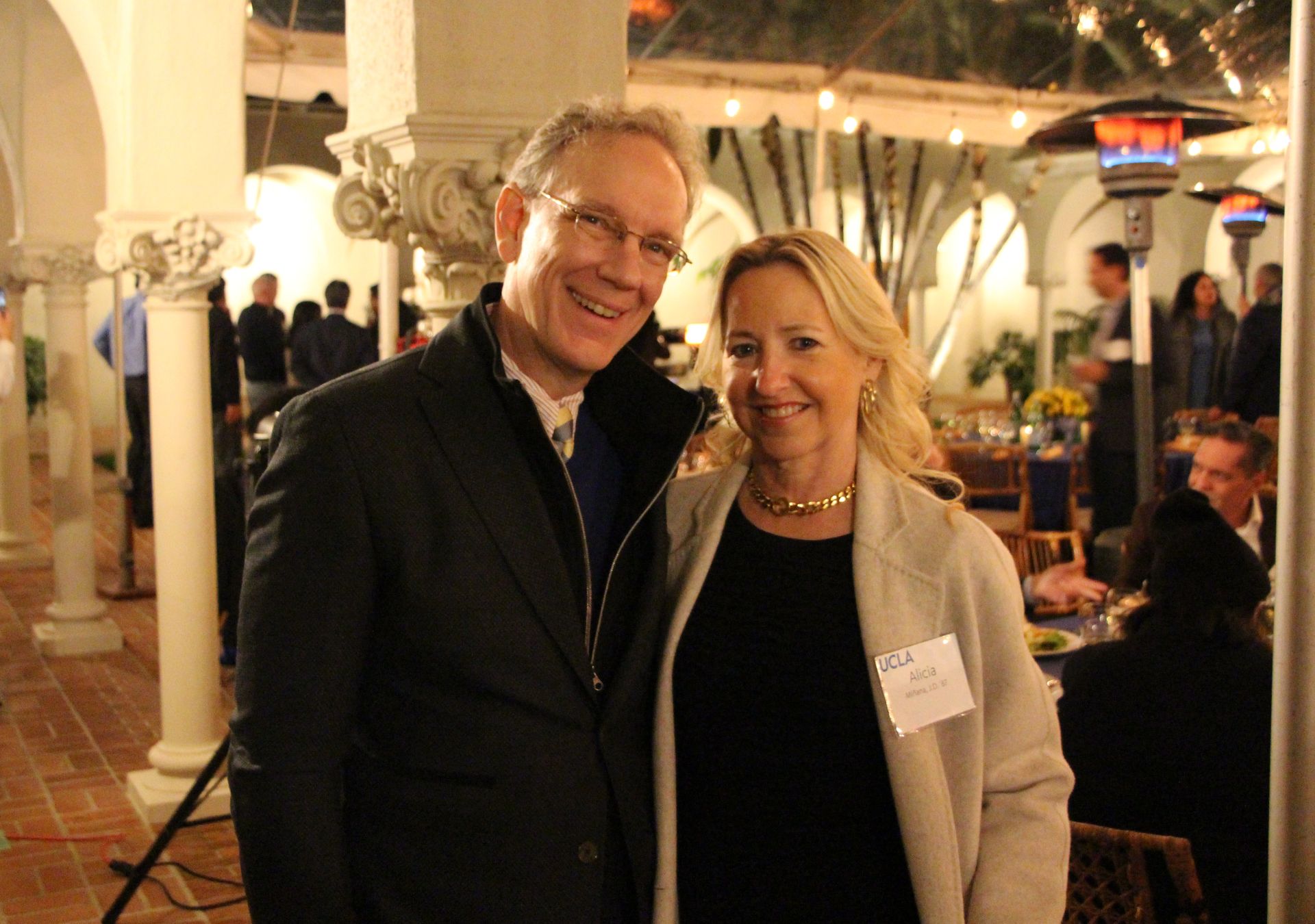 Alicia Miñana de Lovelace (Right), chair of The UCLA Foundation board of directors, and her husband, Rob, at their Los Angeles home. 