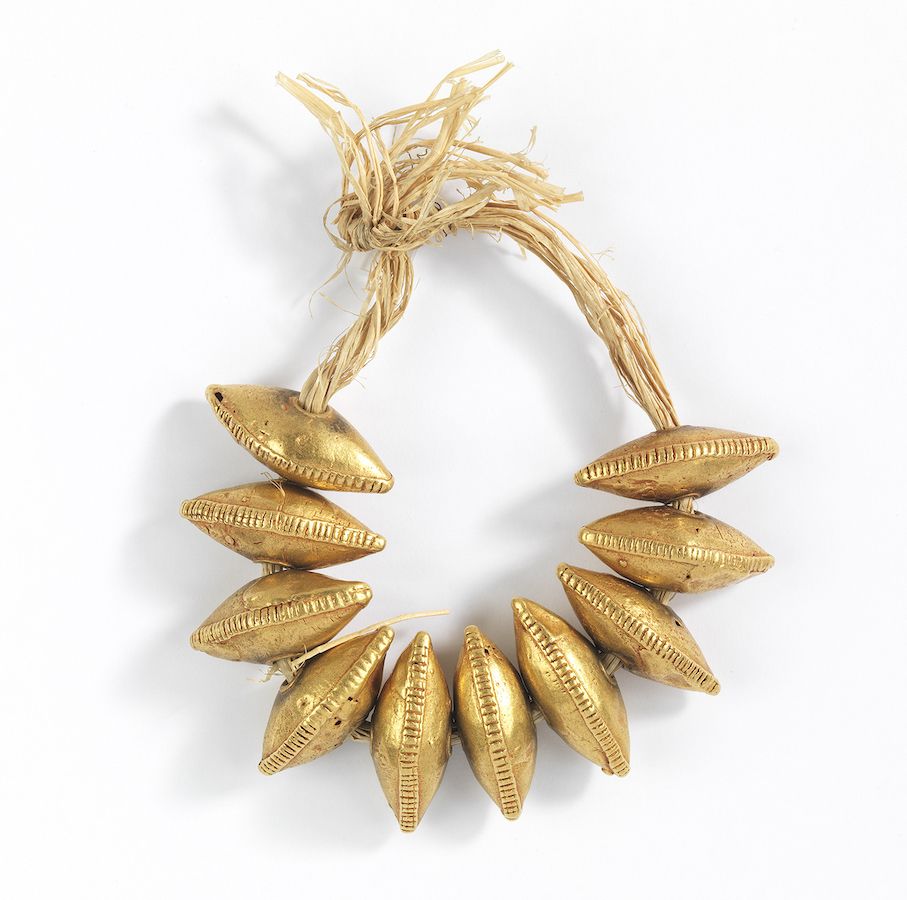 Bracelet or anklet