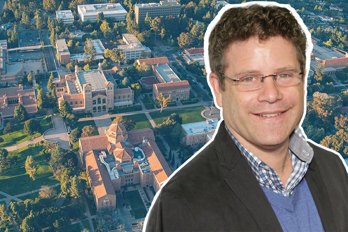 Sean Astin Newsroom