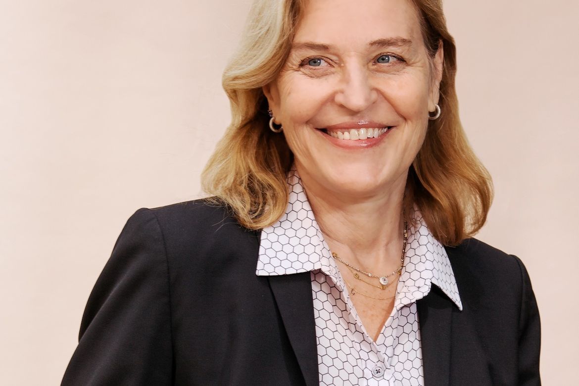 Photo Dr. Kelsey Martin headandshoulders photo UCLA