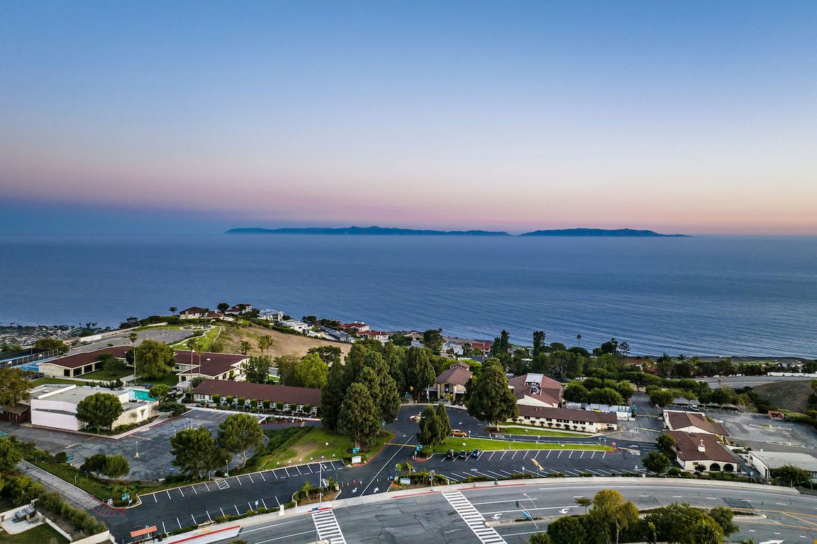 South Bay-Campus Site