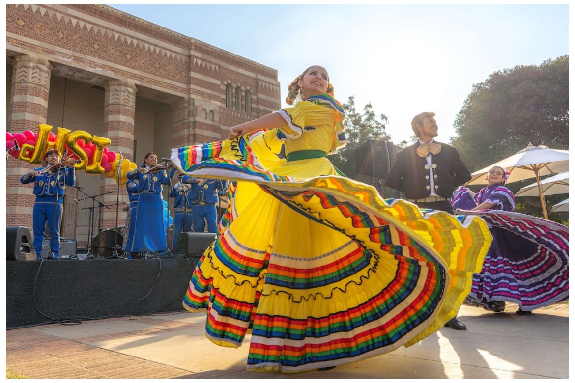 241015_LatinxWelcome-21