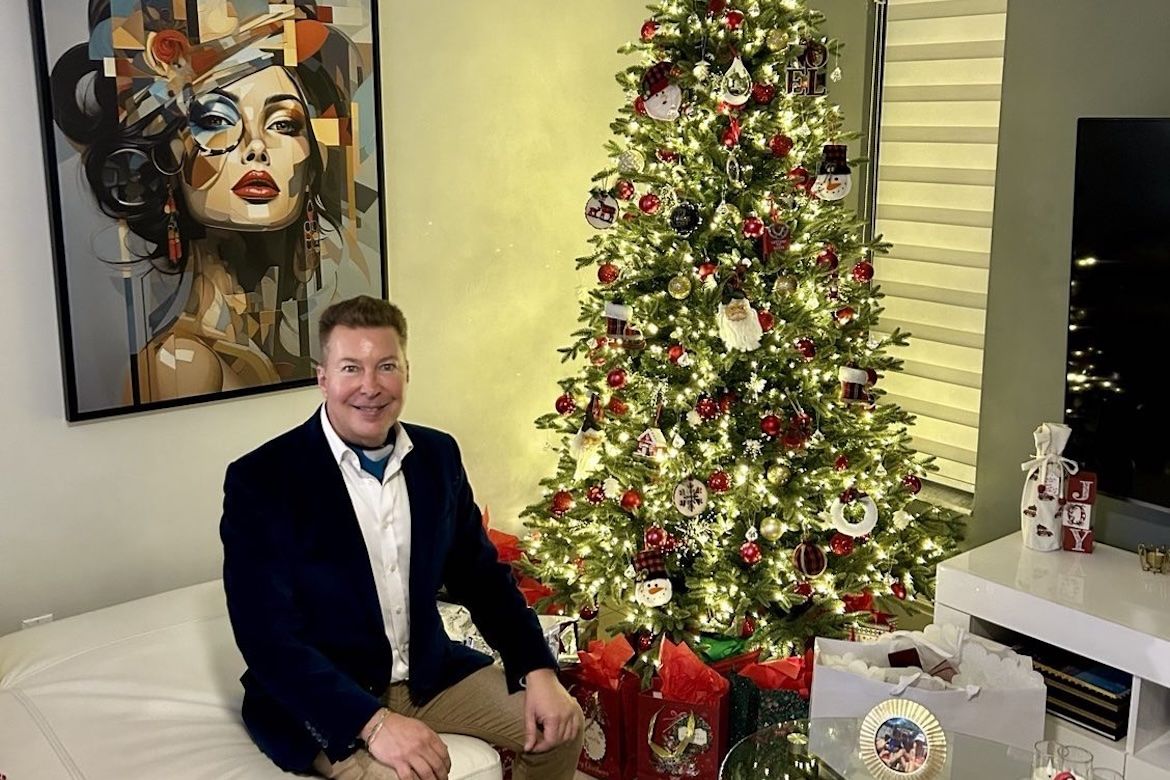 Ricardo-Christmas Comes Early