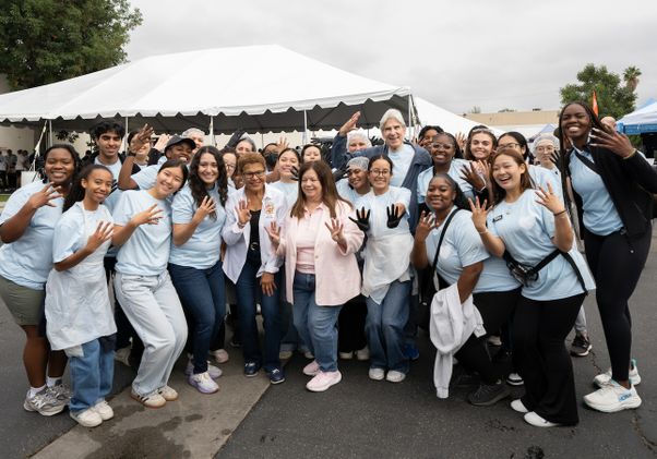 VolunteerFrenk Bass Students Fours up