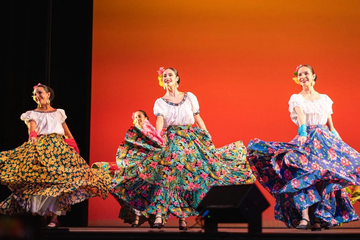Grupo Folklórico de UCLA dancers on stage