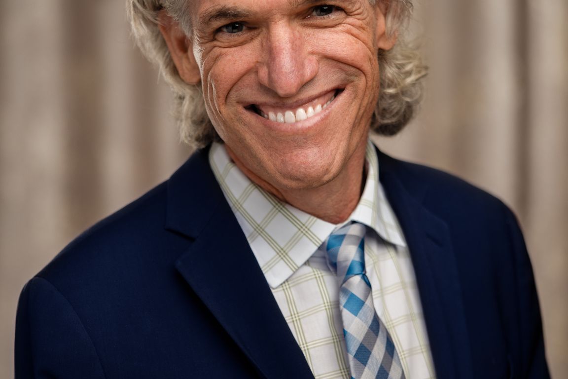 David Rigsbee Dr. David Rigberg named 41st president of the Western Vascular Society ...