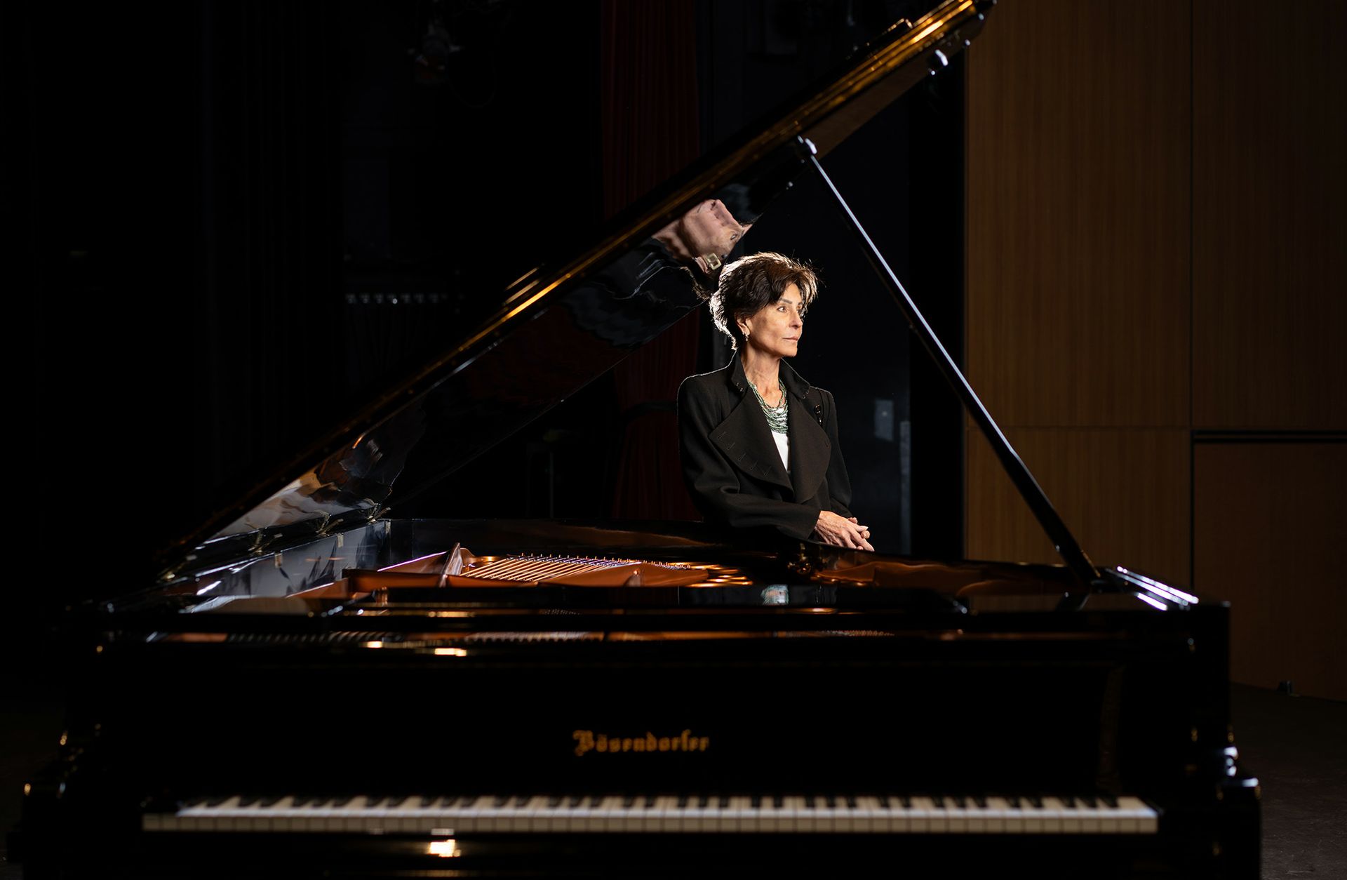 Tina Sinatra with family piano
