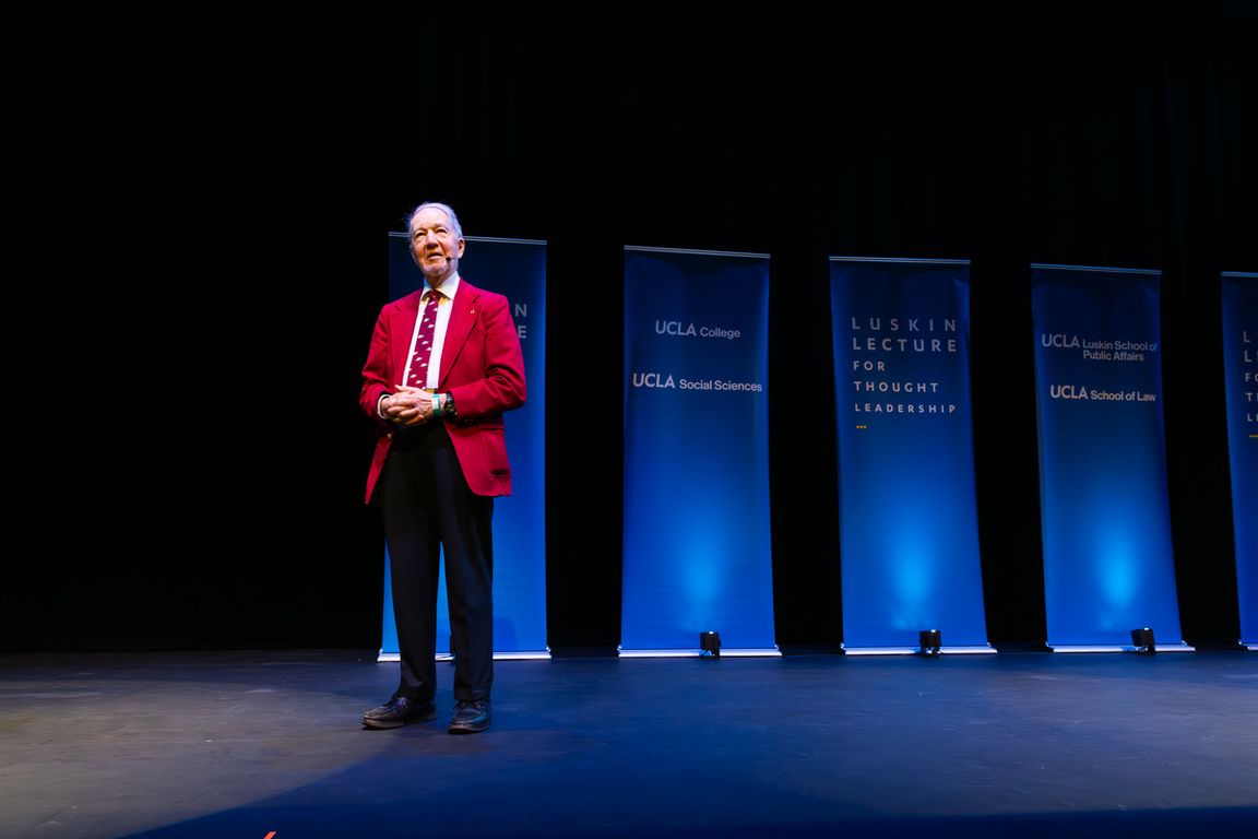 Jared Diamond on warning signs – and hope – for the future of democracy