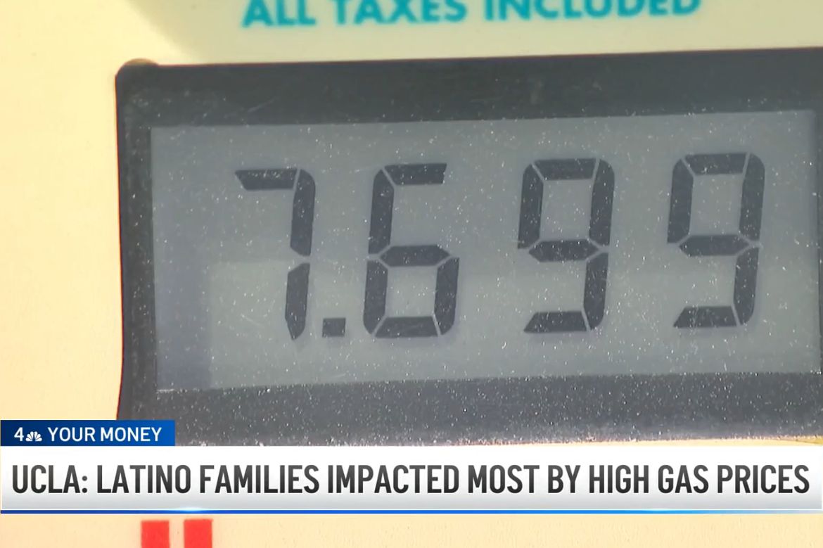 Screenshot of gas pump with price gauge
