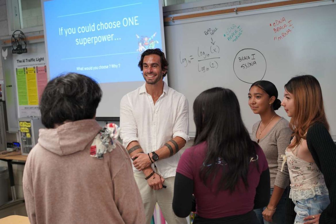 UCLA scientists bring real-world experiences — and pop culture — into LA classrooms