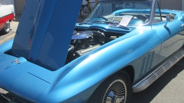 UNM Physical Plant hosts annual car and motorcycle show