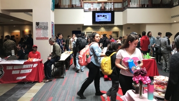 UNM welcomes new and returning students for Spring 2022