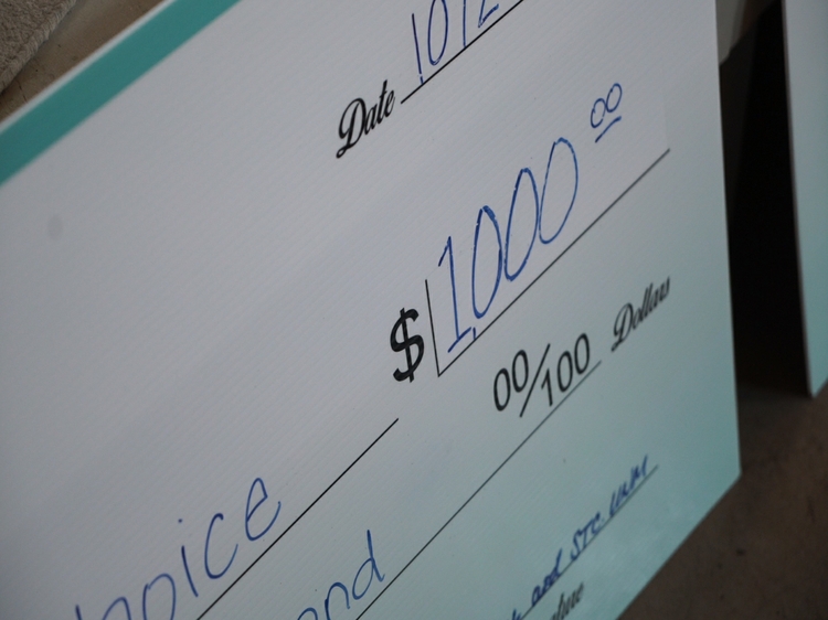 Students compete for $1,000 cash prize during pitch competition