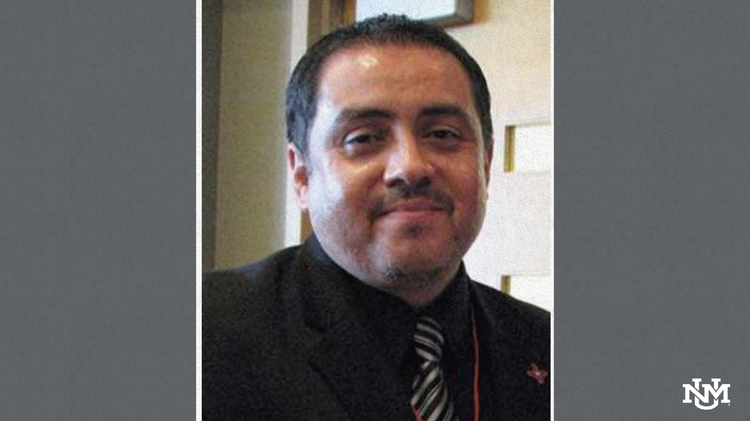 Colleagues reflect on longtime Lobo's impact - Vimarsana News