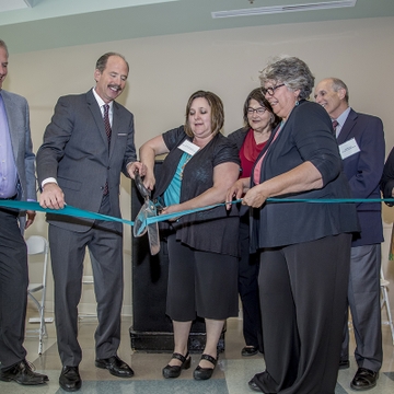Community celebrates opening of new North Valley clinic
