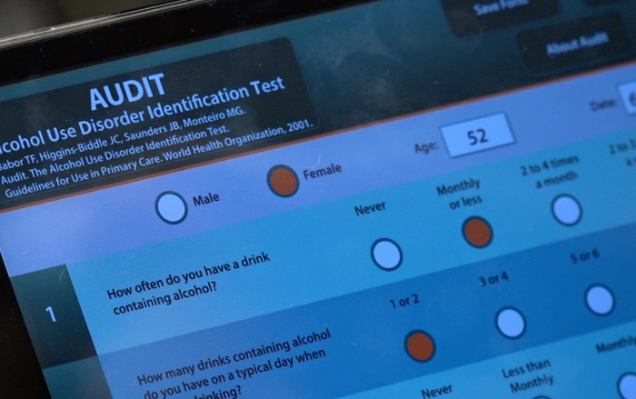 PALMS app manages alcohol use