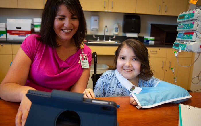 Student Attends Mimbres School at UNM's Child Life
