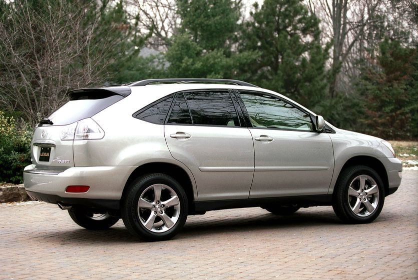Lexus lx 330