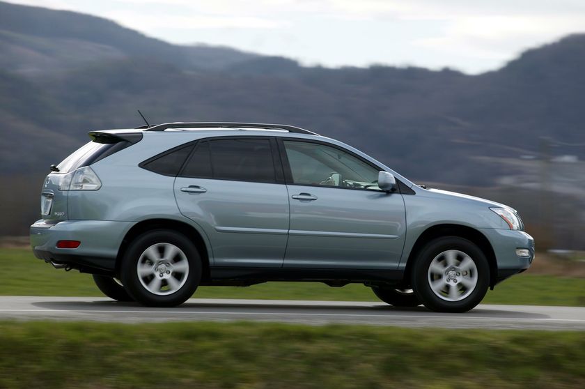 Lexus lx 330