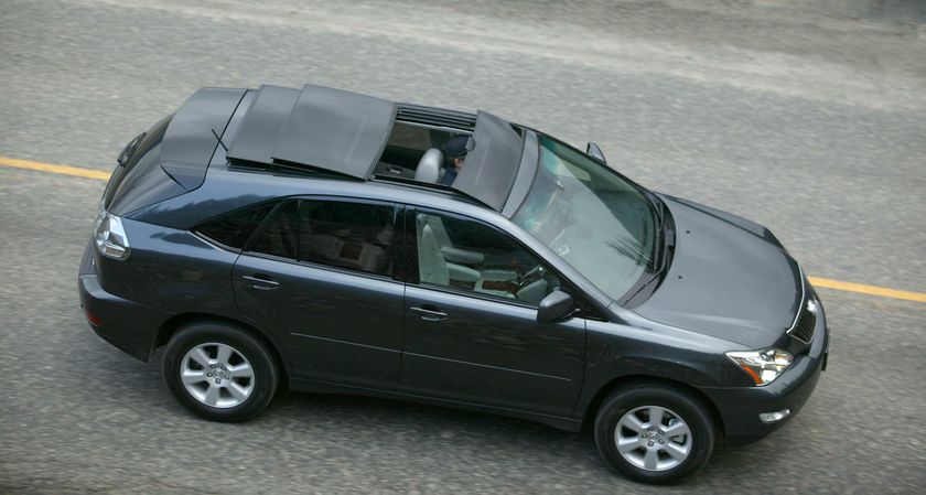 Lexus lx 330