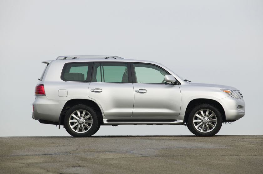 Lexus lx570 2011
