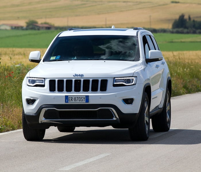 Jeep Grand Cherokee drivers sit back and enjoy with new HARMAN