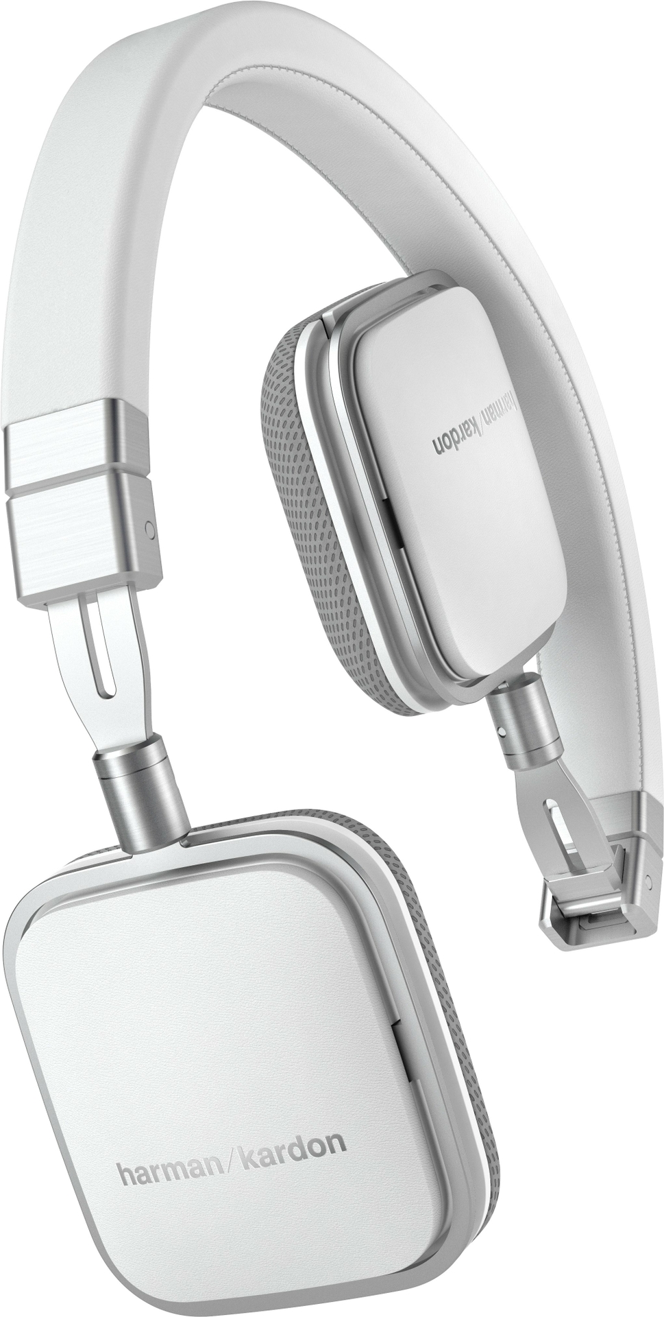 Travel in style Harman Kardon® introduces the ultimate combination for