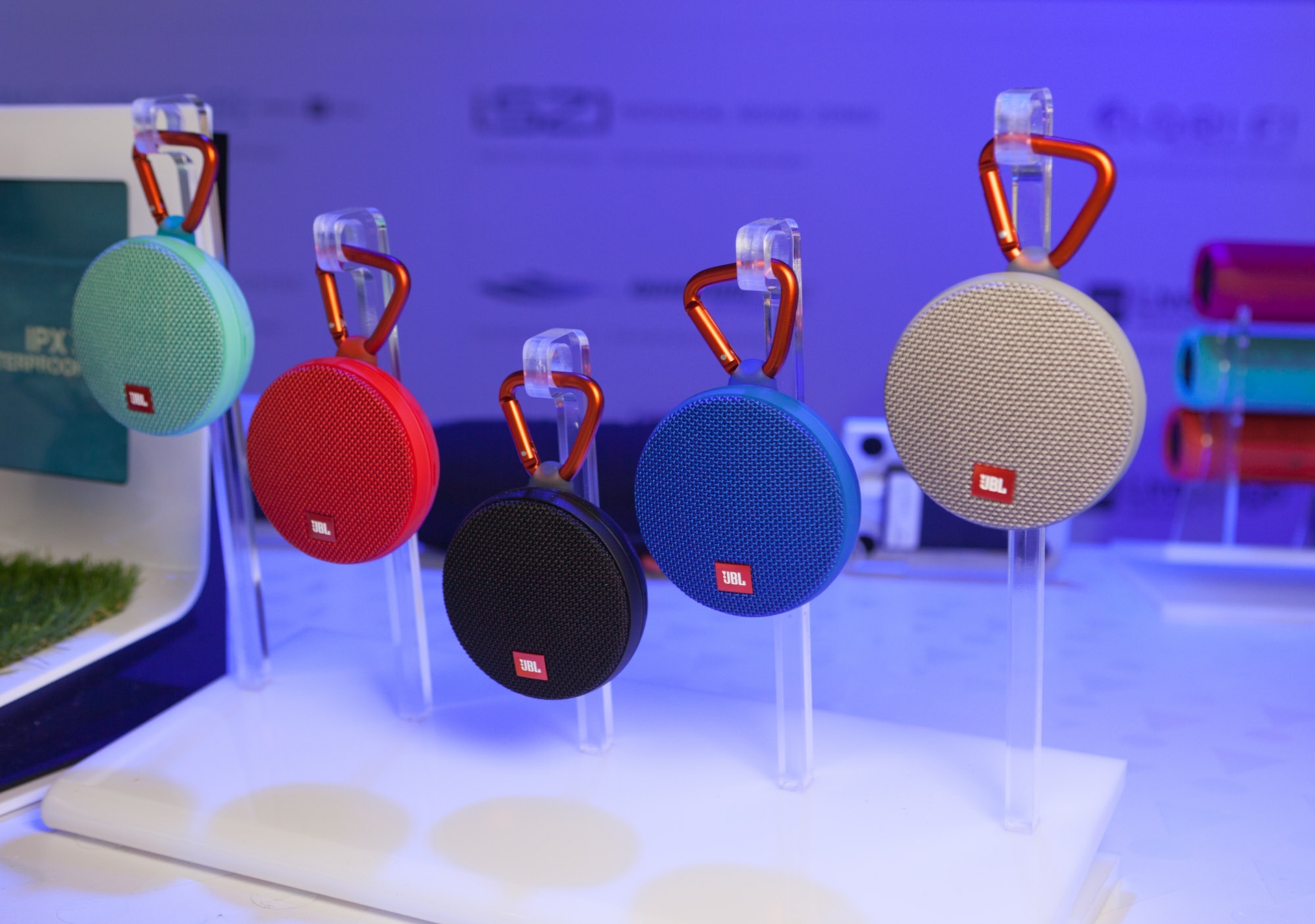 JBL Clip 2 on Display at CES 2016