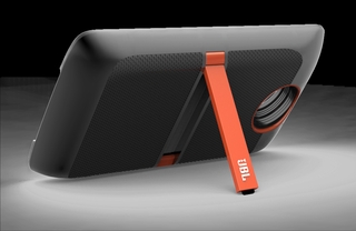 HARMAN and Motorola Introduce JBL SoundBoost Moto Mod for Moto Z