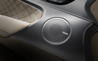 From AM to AUX, and Beyond: The Evolution of Car Audio