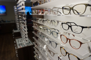 The HII Family Vision Centers in Mississippi and Virginia offer comprehensive eye care and house retail sections, complete with adult and children’s eyeglasses, safety glasses, sunglasses, contact lenses and more. Photo by Kianna Mitchell/HII HII Family Vision Centers