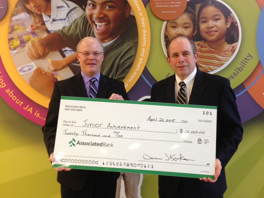 Associated Bank supports financial education with Junior Achievement of