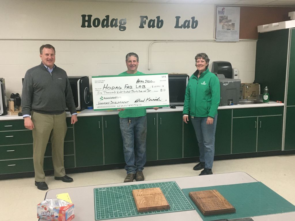 Associated Bank awards Hodag Fab Lab a grant for new equipment