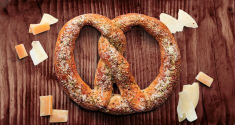 Napolitano Soft Pretzel