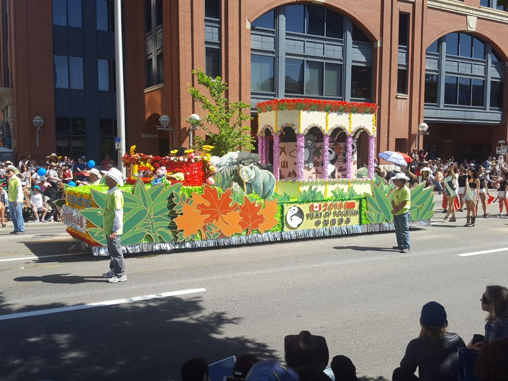 United Calgary Chinese Association Float