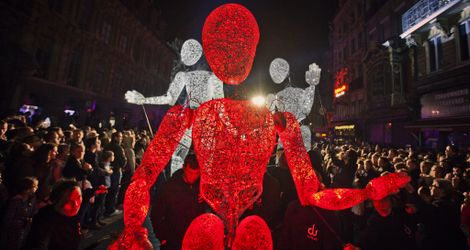 Dundu Giants of Light 2