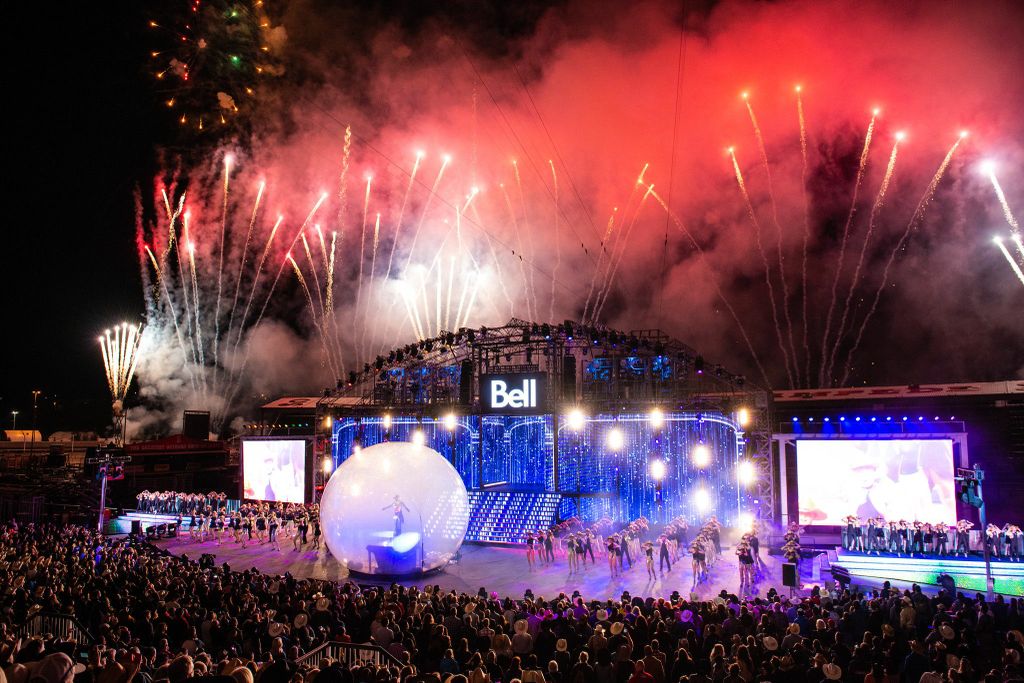 Bell Grandstand Show