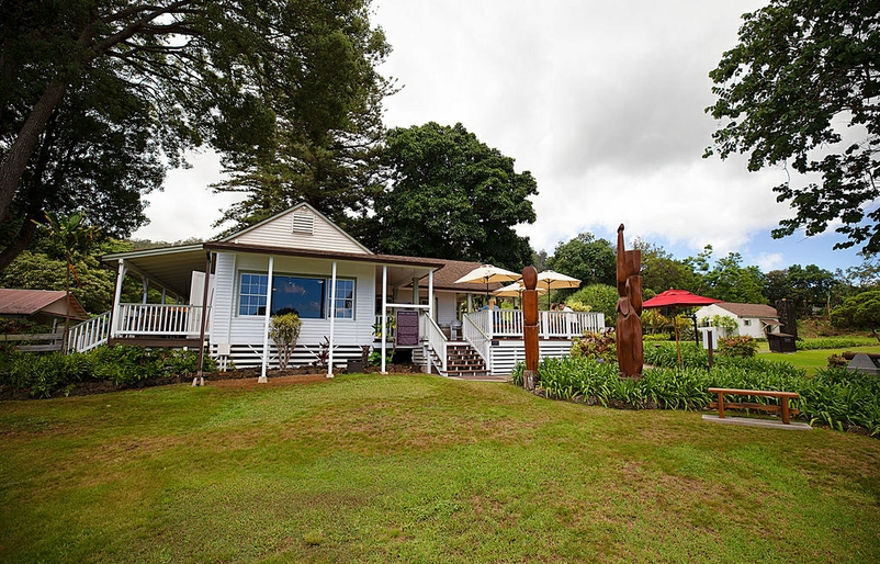 The King's Cottage on MauiWine at ʻUlupalakua Ranch. i-CH8LNcd-XL