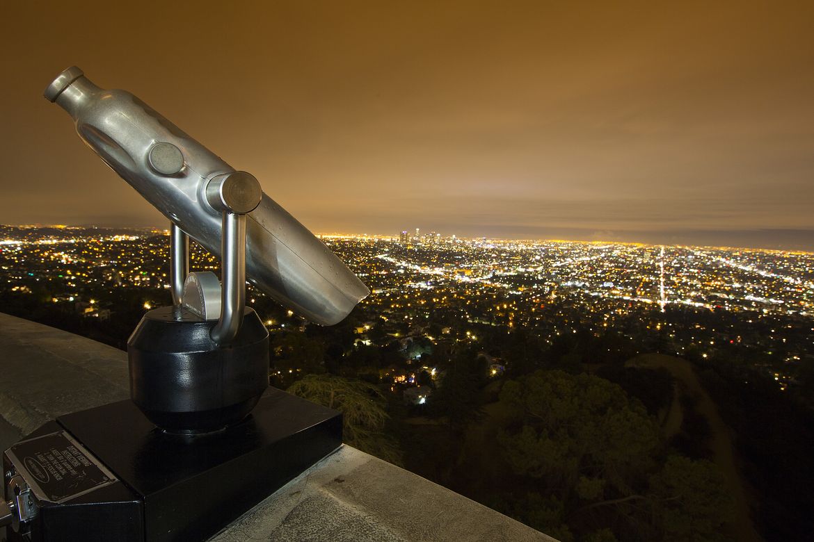 Skyline @ Griffith w/telescope Skyline @ Griffith w/telescope