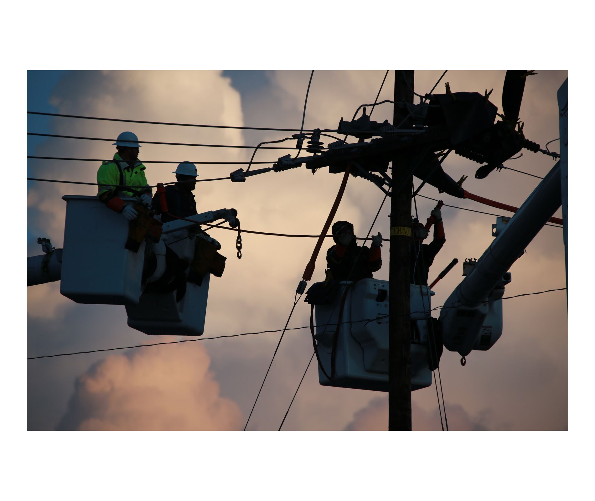 PHOTO GALLERY SCE Crews at the Ready During Storm Season Energized
