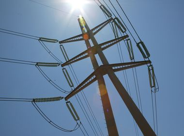 SCE Crews Stand Ready for Late-August Heat Wave