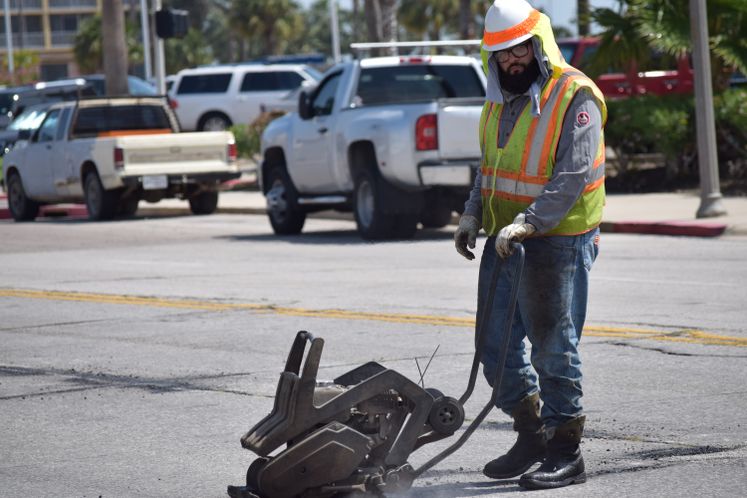Street worker 2