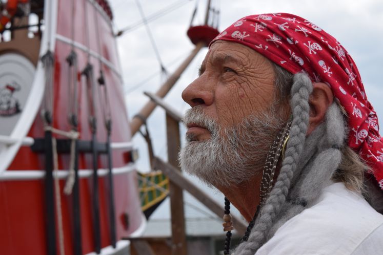 Red Dragon Pirates