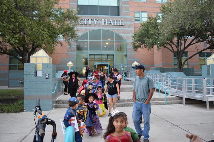 George Evans Students Trick-or-Treat at City Hall