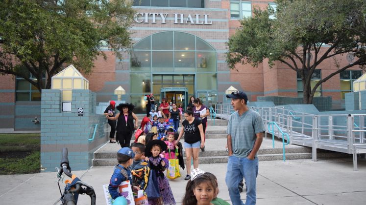 George Evans Students Trick-or-Treat at City Hall