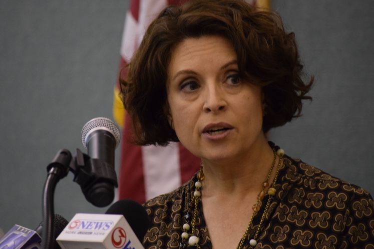 City Secretary Announces Mayor's Resignation / January