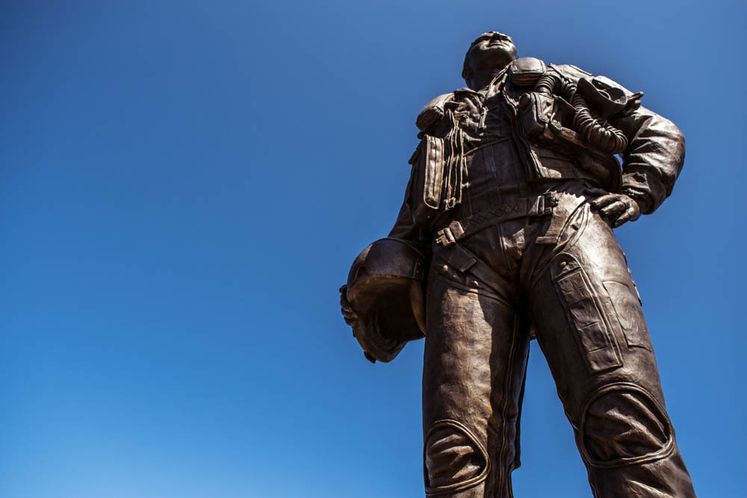 Aviator Statue at Ropes Park